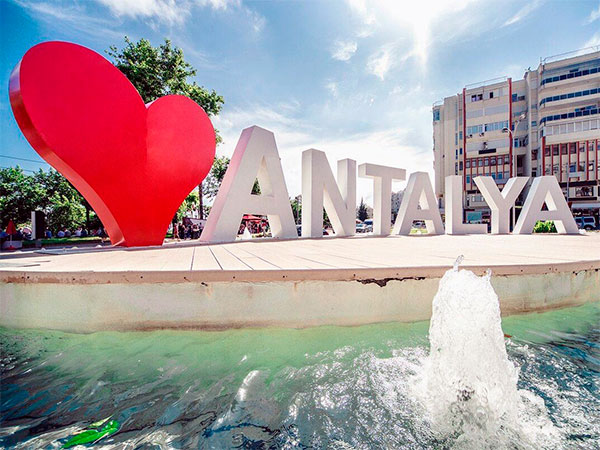 Анталья — лидер в сфере выставочного туризма
