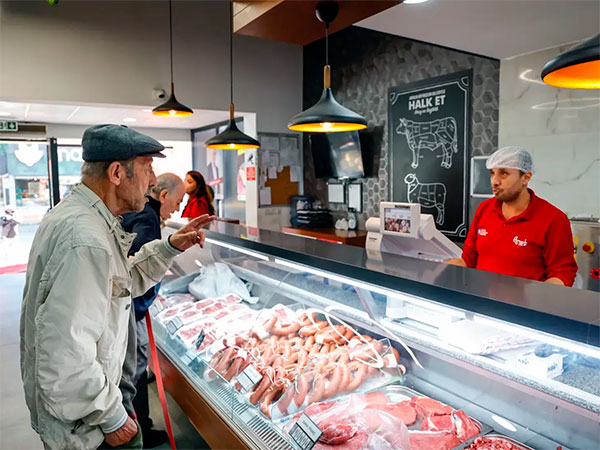 Проект "Халк-Эт" отмечает шестой день рождения в Анталии